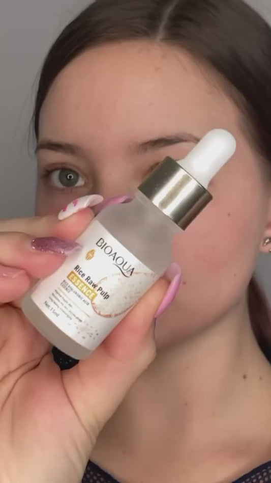 Suero Facial BIAQUA con Ácido Hialurónico y Extracto de pulpa de AROOZ🌟
